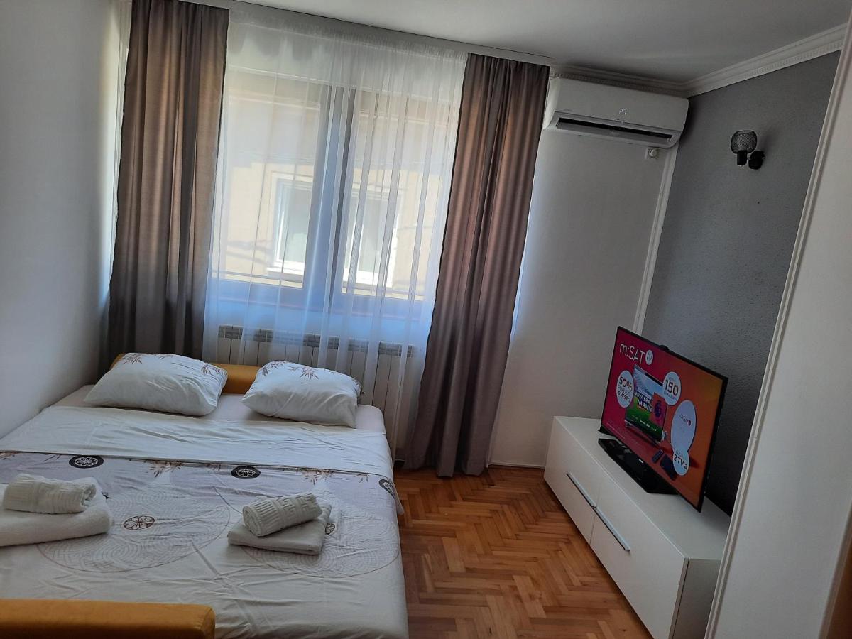 Apartment Denza City Center Сараево Экстерьер фото