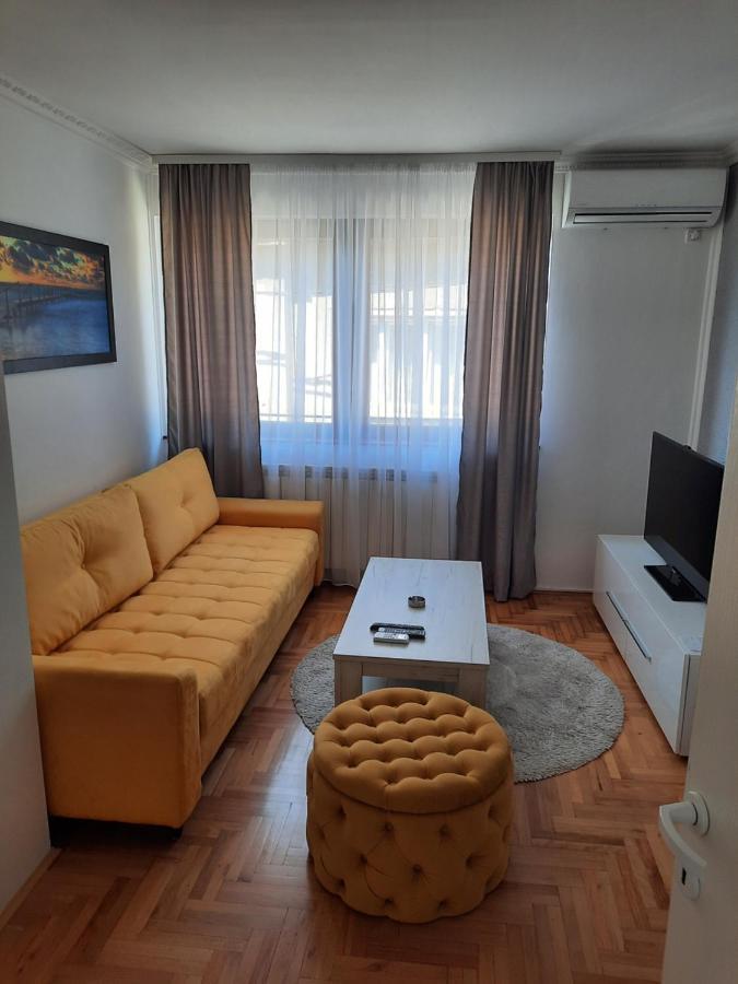Apartment Denza City Center Сараево Экстерьер фото