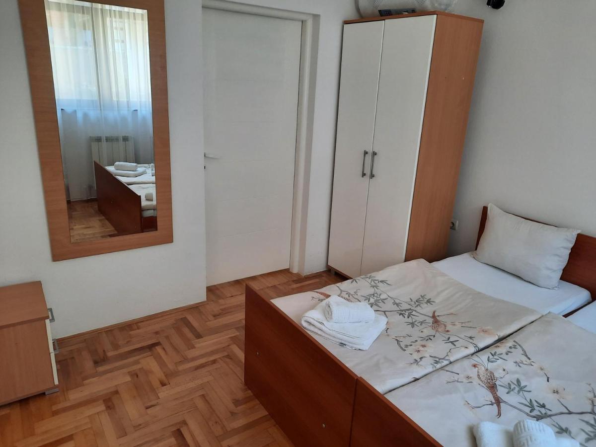 Apartment Denza City Center Сараево Экстерьер фото