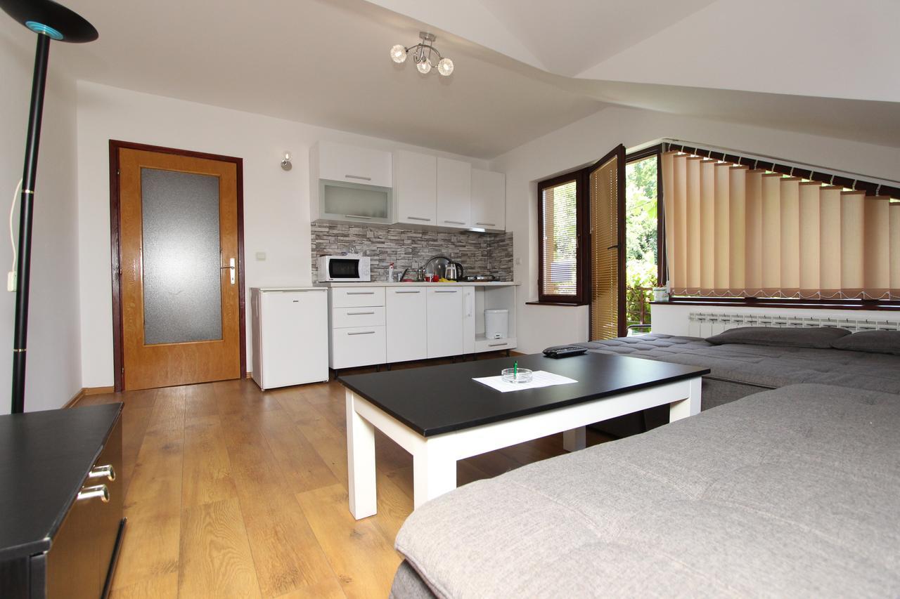 Apartment Denza City Center Сараево Экстерьер фото